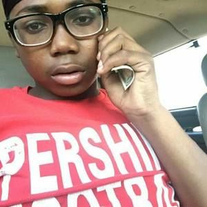 Meet your Posher, Marquez